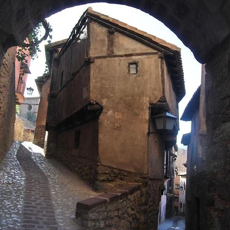 El Bricial Apartment Bezas Exterior photo