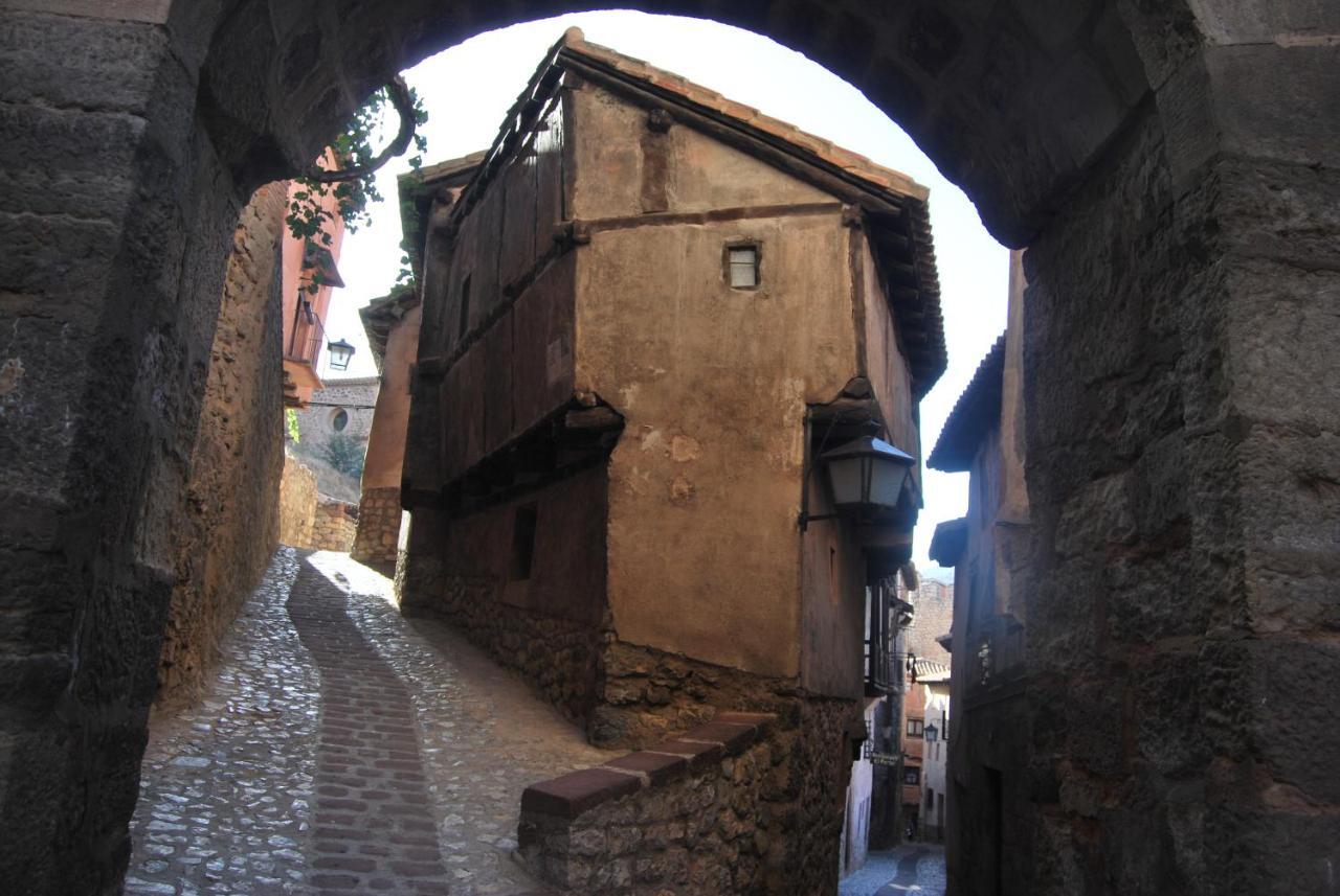 El Bricial Apartment Bezas Exterior photo
