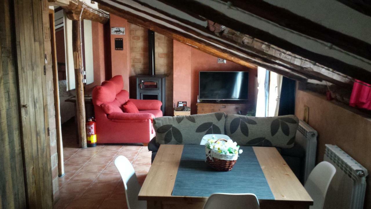 El Bricial Apartment Bezas Exterior photo