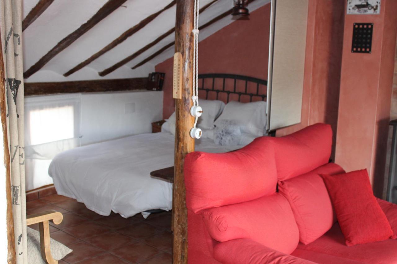El Bricial Apartment Bezas Exterior photo